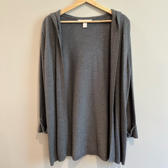 Bundle of Two Sweaters - Picture 2 of 12